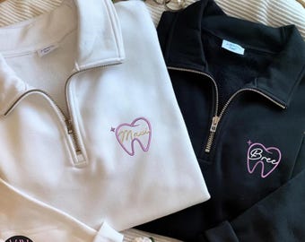 Sudadera con cremallera de un cuarto bordada con diseño de diente personalizado, regalo dental