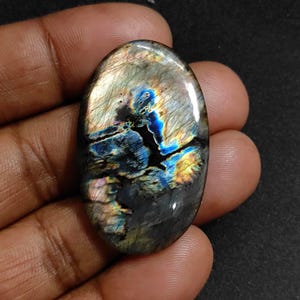 Oval Labradorite Cabochon: Multi-Fire Spectrolite Stone, 48 Ct