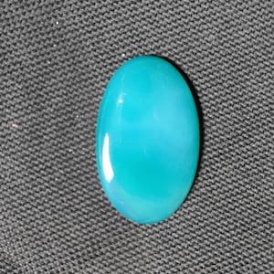 Oval Green Chalcedony Gemstone: 42 Carat Natural Loose Stone