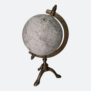 Vintage Small globe - Brass globe - Earth globe - World globe - Desk globe - School globe - Gift idea