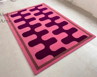 Groovy Wave Pattern Tufted Rug | Mid Century Modern Area Rug, Purple & Pink Abstract Carpet, Retro 70s Psychedelic Home Decor