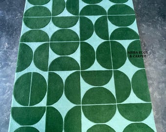Nowoczesny zielony geometryczny dywan w kształcie koła | Dywan wełniany tkany ręcznie | Dywan w stylu Mid-Century Modern | Rozmiary niestandardowe | Ręcznie robiony przez ABIBA RUGS