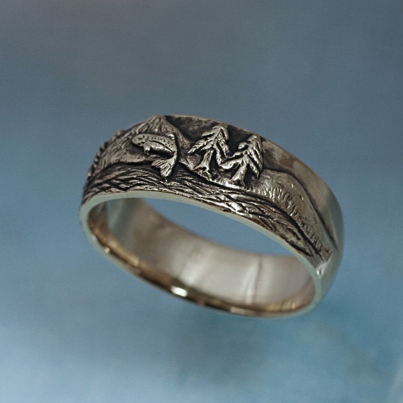 TROUT FISHING Ring in sterling silver Mountain Fly Fishing, Pine Tree Ring, Pine, Tree Ring image 3