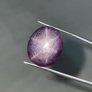 27 karat stjärnrubin ädelsten, naturlig asterism cabochon, lös rubinsten för ring