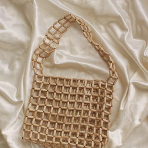 Bolso de hombro con cuentas de madera hecho a mano: estilo bohemio chic de inspiración vintage