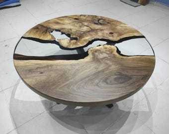Mesa de centro de madera de acacia con borde natural / Centro de mesa de resina epoxi hecho a mano