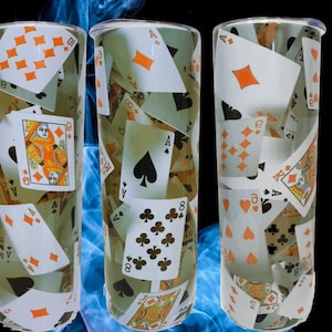 Copo para cartas de baralho de 20 oz – Copo para sublimação com baralho de pôquer espalhado | Presente de cassino | Copos para amantes de jogos de cartas | Aço inoxidável com isolamento térmico