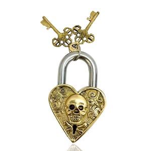 The Magic Bella Heart Skull Brass Padlock | Vintage Pirate Skull Decorative Lock for Doors & Cabinets