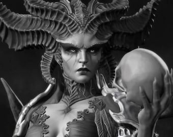 Reina Demoníaca / Figura impresa en resina 12k con máximo nivel de detalle en 3D