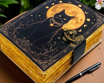 Grimorio de cuero de gato negro / Libro de hechizos de bruja hecho a mano, borde irregular