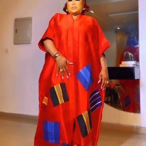 Boubou aus afrikanischem Mikado| danshiki | Kaftan| Reiche Tante |Nigerianisches Kleid| Partykleid | gemischte Farben Box Designs | Afrikanisches Kleid , Hochzeitsgast