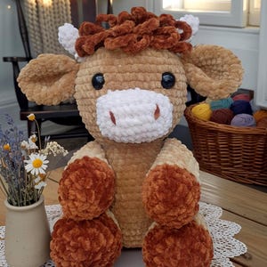 Buttercup the Highland Cow Crochet Amigurumi Pattern | Amigurumi Highland Cow Tutorial | Cow Animal Plush Toy | Amigurumi PDF Tutorial