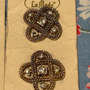 Botões vintage de metal dourado com strass La Mode, haste de argola de 1 1/8"
