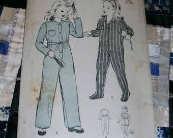 Vintage 1940s Butterick Pattern 2708 for Size 4, Breast 23", Girl's One Piece Pajamas