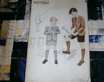 1940s Vogue Pattern 2310 Boy's Jacket Pattern Size 4, Breast 23