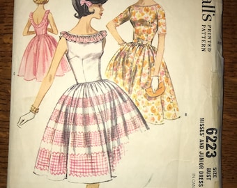 Vintage 1960s McCalls Pattern 6223 Misses Dress Size 11, Bust 31 1/2", Waist 24 1/2", Hip 33 1/2"