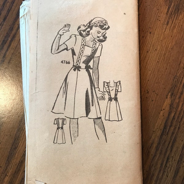 Vintage 1940s Mail Order Pattern 4766 for Teen Dress, Size 16, Bust 32" Waist 28" Hips 37"