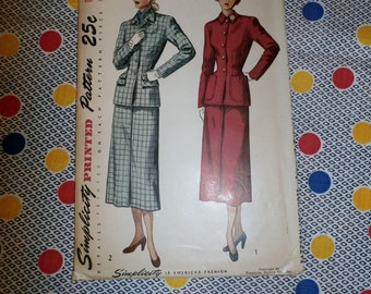 Vintage 1940s Simplicity Pattern 2574 for Misses Two Piece Suit, Size 14, Bust 32", Uncut, Factory folds