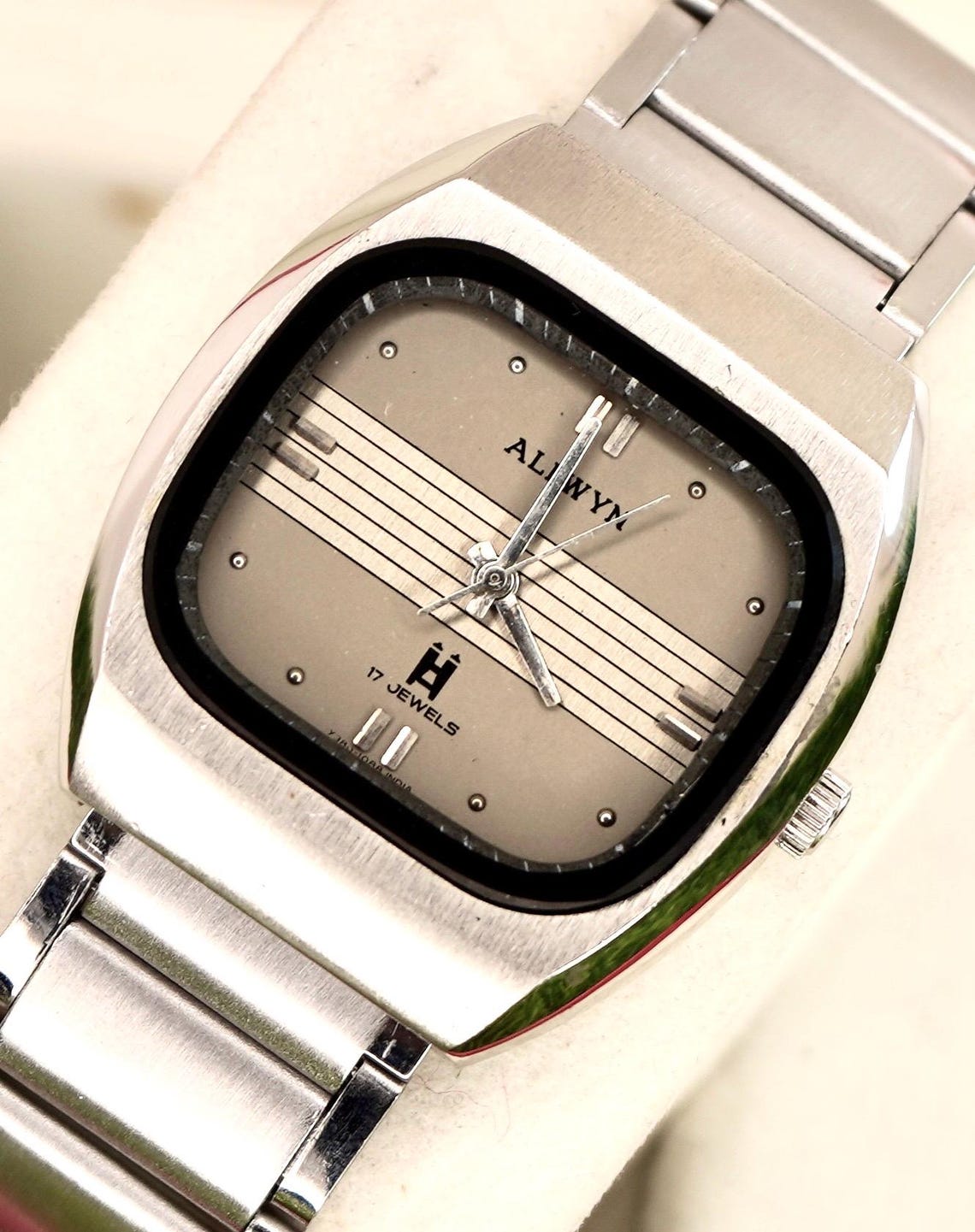 Rare Allwyn Vintage Wrist Watch 21 Jewels Mechanical Automatic Day/date ...