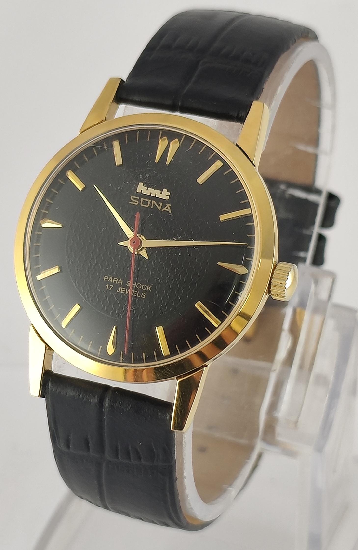 ◇HMT SONA 手巻き 腕時計 パラショック 17石　金色 お得 極上☆HMT SONA 手巻き 機械式 腕時計 デッドストック 白