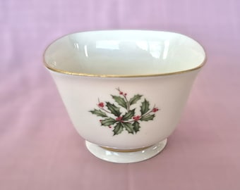 Lenox Holiday Dimension Treat Bowl Vintage Christmas Candy/Nut Dish Footed Ivory Gold Trim Fine China