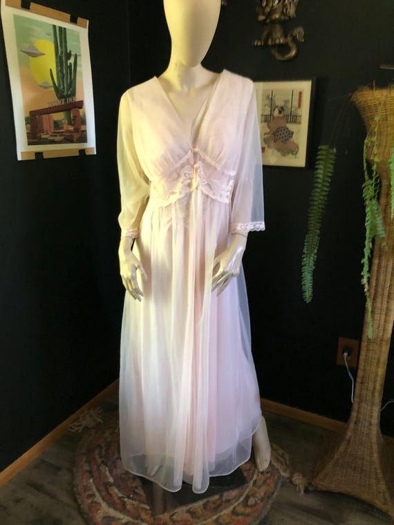 Vintage 60's Pink Nightgown and Robe Peignoir Set Sheer Nylon and Lace Size Large Valentine's Day Bridal