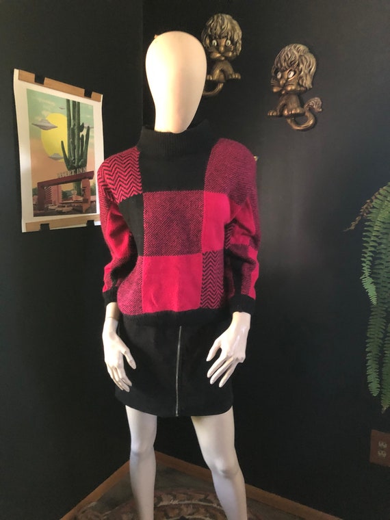 Vintage 80's Red and Black Checkered Turtleneck Sweater Size M