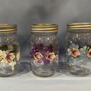 Hand Painted PINT Mason Jar Vase: Pink Roses & Daisies - Optional Lights