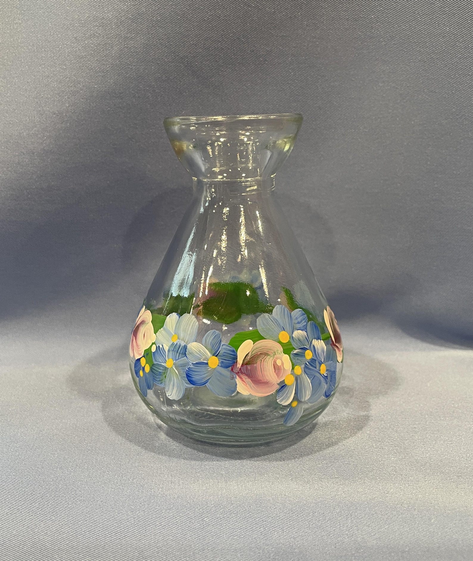 Hand Painted Floral Bud Vase: Roses, Daisies Small Vase - Etsy