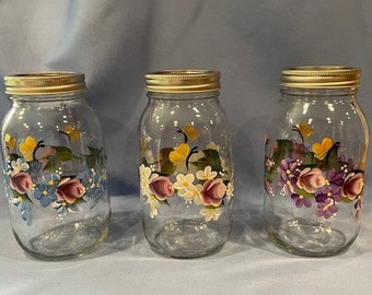 Hand Painted QUART Mason Jar Color Choice Purple White Blue Daisies Pink Roses BUTTERFLIES Vase Storage Container Dry Goods Treat Jar
