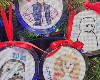 Set van 5 meme-ornamenten 2025: instant patronen