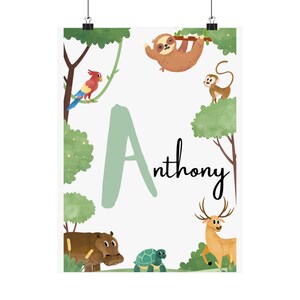 Impresión personalizada de inicial de animal / Arte mural con nombre infantil / Decoración infantil / Póster con letras de vida silvestre A4 / Regalo para bebé / Temática de safari en la jungla