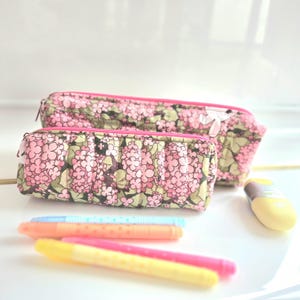 Quilted Floral Pencil Case Set | Handmade Pink Zipper Pouch for Stationery, Makeup, or Small Accessories | Gift for Her