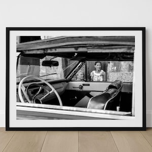 Havana Street Photography – Black and White Vintage Car & Local Life – Cuba Wall Art Print