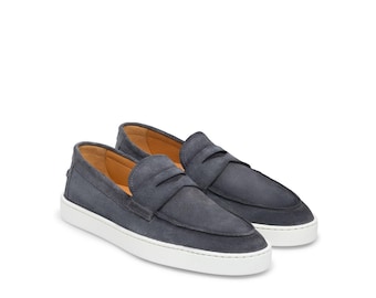 メンズ グレー スエード シークレット ローファー | 3インチ ヒールアップ カジュアルシューズ