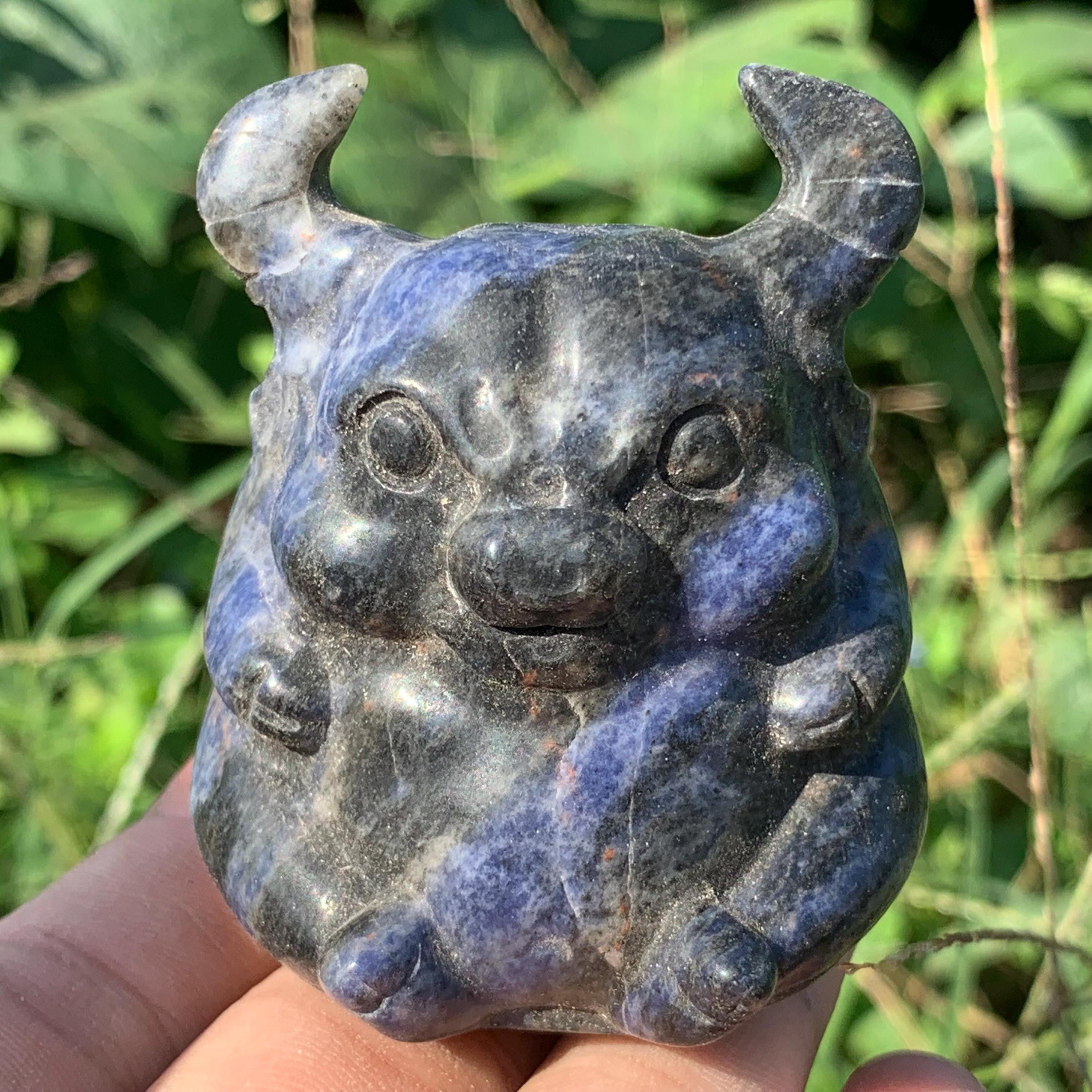 2.3インチ以上の天然ソーダライトクォーツ、クリスタル牛の頭蓋骨