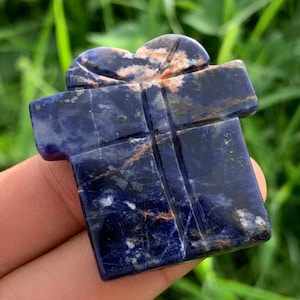 2.1''+ Natural Sodalite Quartz Gift Skull,quartz crystal,hand carved,Crystal Gifts,Home Decoration,Crystal Gifts,Gifts 1PC