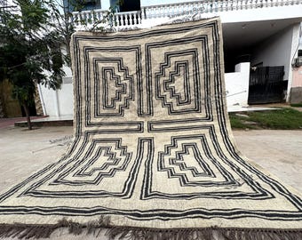 Handwoven Wool Jute Kilim Rug, Geometric Pattern, 8x10 ft