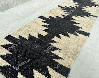 Handgemaakte henneploper: zwart-wit boho vloerkleed