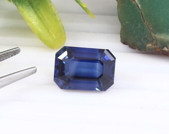 11.00 CT Royal Blue Ceylon Sapphire: Radiant Cut Gemstone