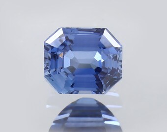 4.70 CT Royal Blue Ceylon Sapphire: Radiant Cut Gemstone, Faceted Style 9.4x8 mm