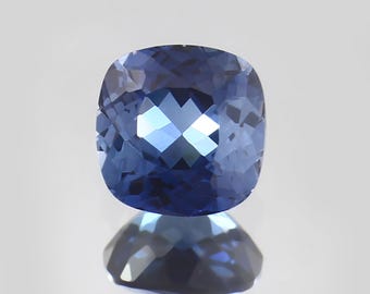 6,25 karaat ceylon koningsblauwe saffier: 10 mm kussengeslepen edelsteen