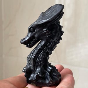 3&#39;&#39; Natural obsidian quartz crystal hand carved dragon skull crystal healing crystal gift home decoration 1x