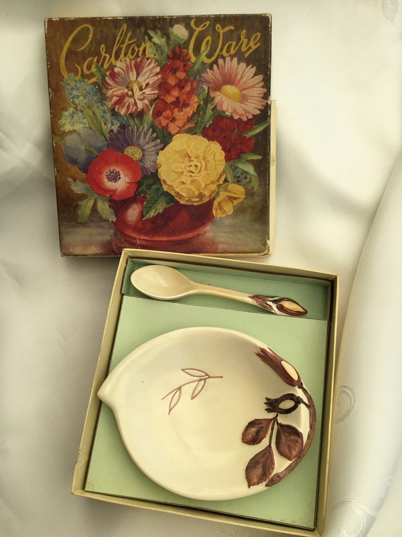 Vintage Carlton ware Australian design Dish and Spoon Boxed