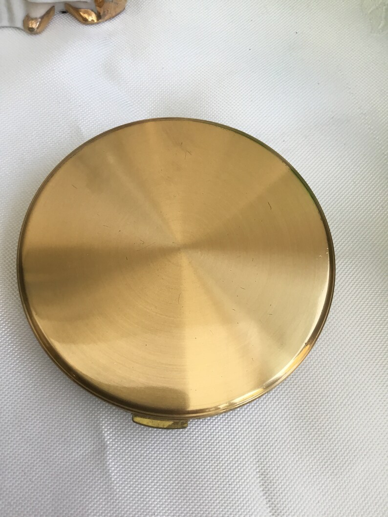 Vintage 1960\u2019s Powder Compact Embroidered Flowers