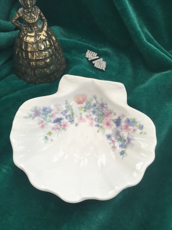 Vintage Wedgwood Angela Bone China Trinket Dish.