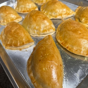 Nigerian meat pie (beef patties) 1 dozen