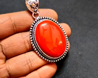 Colgante de coral, colgante de plata de ley 925, colgante hecho a mano, regalo para ella/él, regalo de aniversario, colgante de piedra preciosa de coral rojo