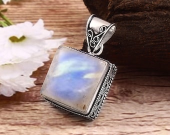 Natural moonstone pendant, 925 sterling silver pendant, handmade pendant, gift for her/him, anniversary gift, rainbow moonstone pendant