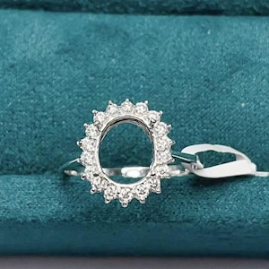 Anel em prata de lei 925, 8 x 10 mm, com detalhes em zircônia cúbica, semi-montagem (pedra não incluída).